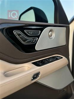 لينكولن أفياتور